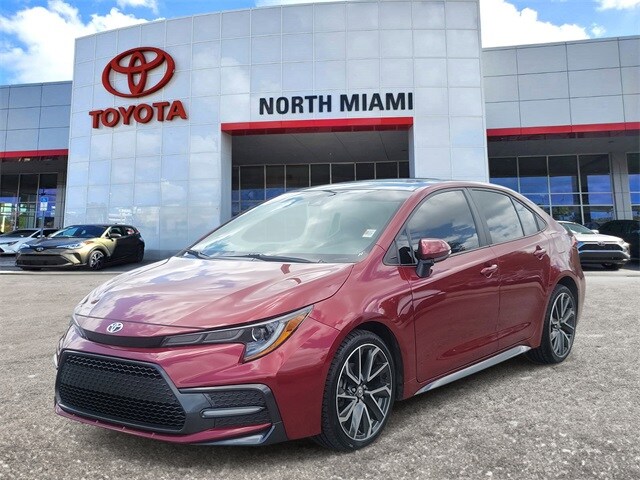 2022 Toyota Corolla XSE photo 2