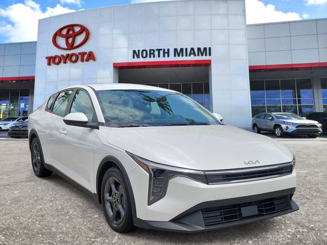 2025 Kia K4