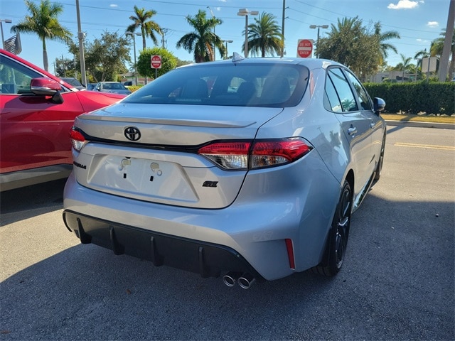 2026 Toyota Corolla SE photo 4