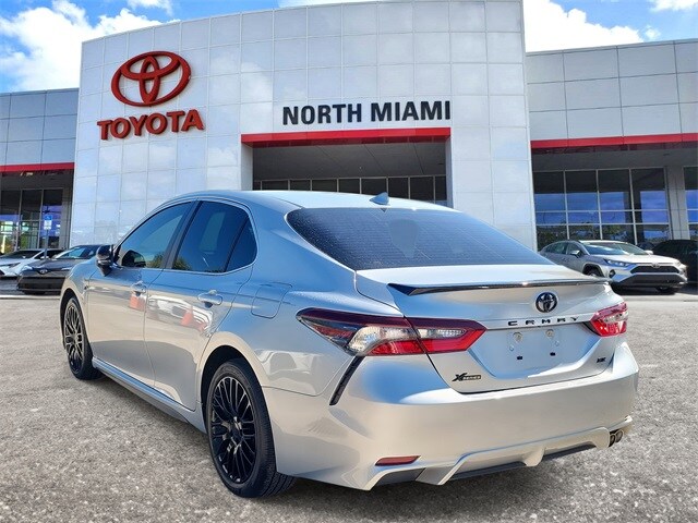 2023 Toyota Camry SE photo 3