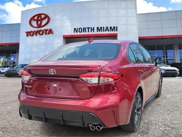 2024 Toyota Corolla SE photo 4