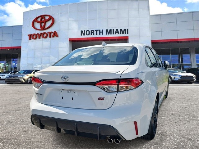 2024 Toyota Corolla SE photo 4