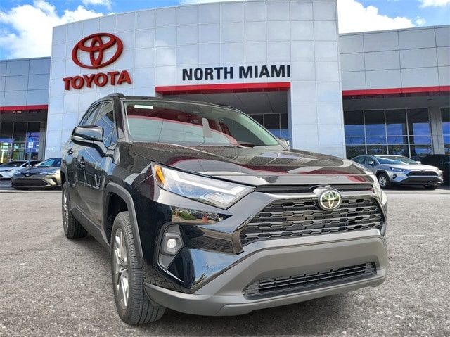 2025 Toyota RAV4 SUV 