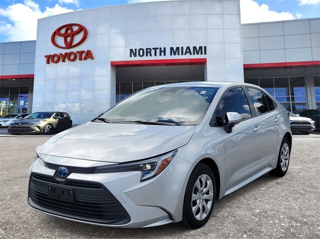 2024 Toyota Corolla XLE LE Premium SE photo 2
