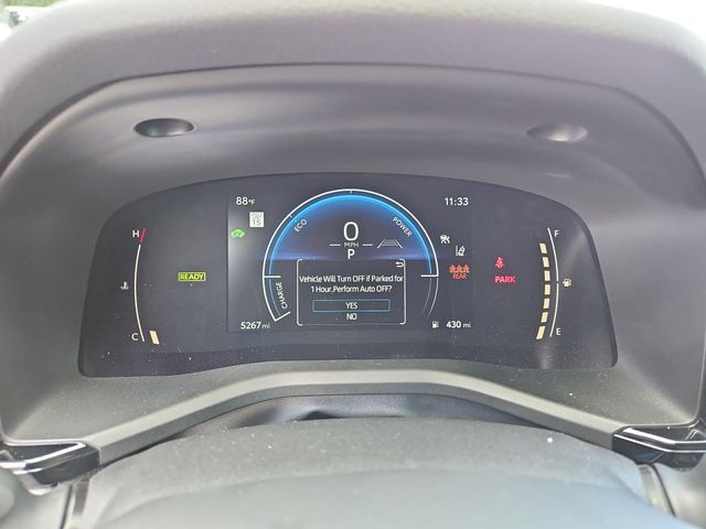 2025 Toyota Camry LE - Photo 11