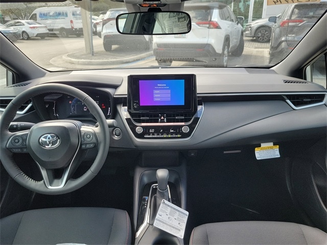 2026 Toyota Corolla SE photo 3