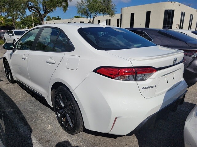 2024 Toyota Corolla SE photo 3