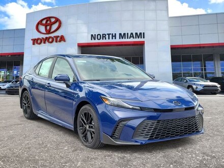 2026 Toyota Camry SE Sedan