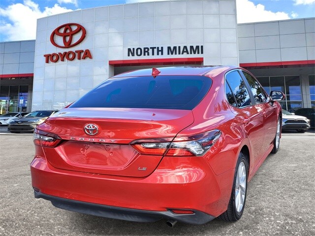 2023 Toyota Camry LE photo 4