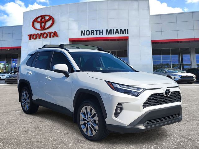 2025 Toyota RAV4 SUV 