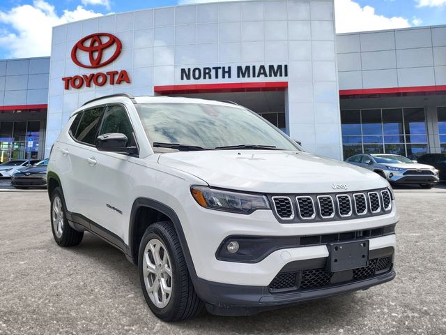 2024 Jeep Compass Latitude 4X4's photo