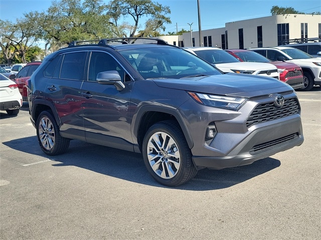 2025 Toyota RAV4 XLE Premium