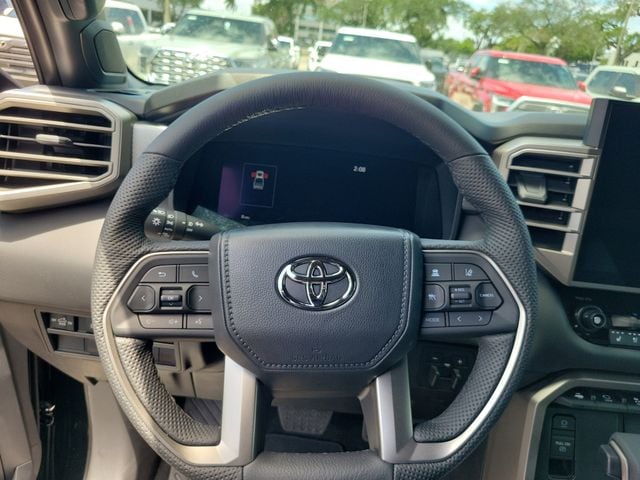 2026 Toyota Tundra Limited - Photo 9