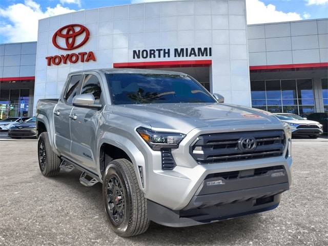 2024 Toyota Tacoma SR5's photo
