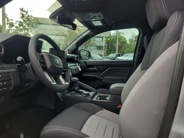2025 Toyota Tacoma TRD Off Road - Photo 8