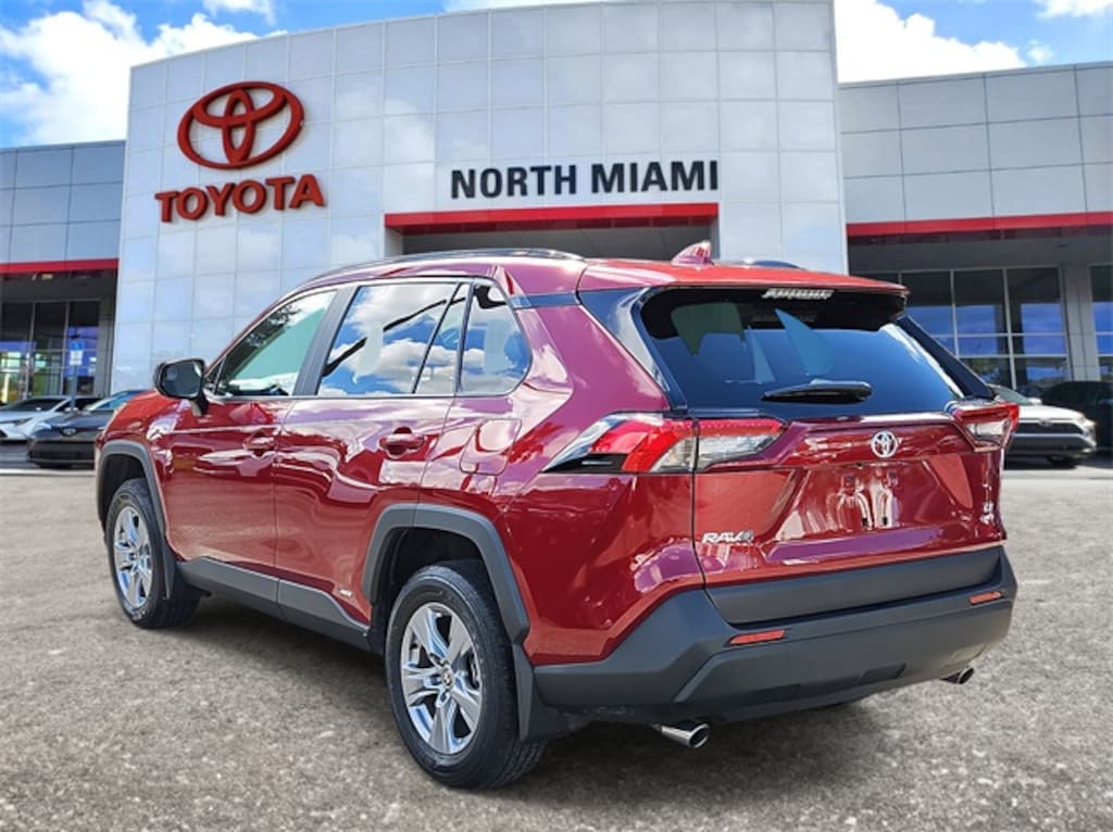 Used 2025 Toyota RAV4 Hybrid LE SUV