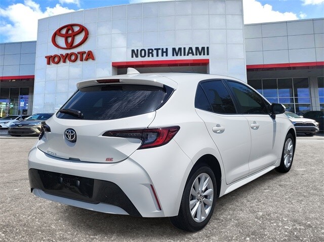 2024 Toyota Corolla SE photo 4