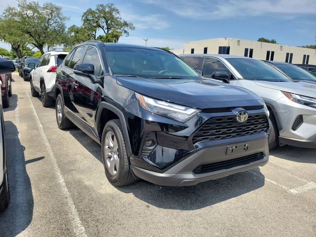 2025 Toyota RAV4 Hybrid SUV 