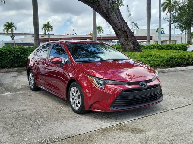 2024 Toyota Corolla LE CVT's photo