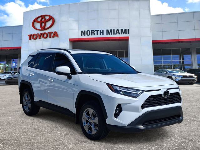 2025 Toyota RAV4 SUV 