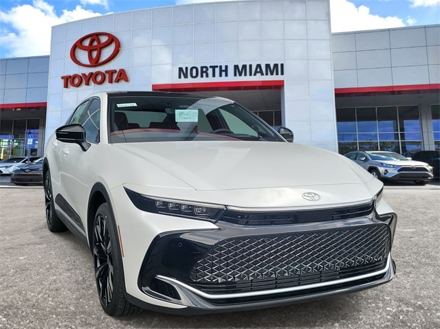 2026 Toyota Crown Sedan 