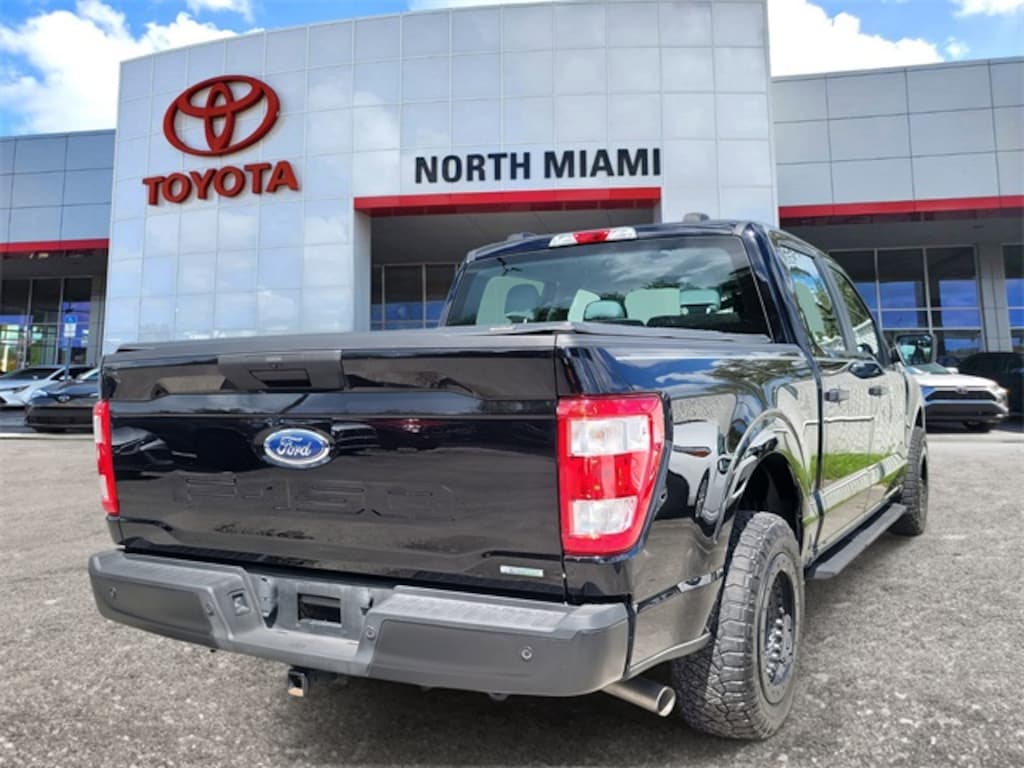 Used 2022 Ford F-150 XL Truck SuperCrew Cab