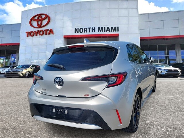 2023 Toyota Corolla SE photo 4