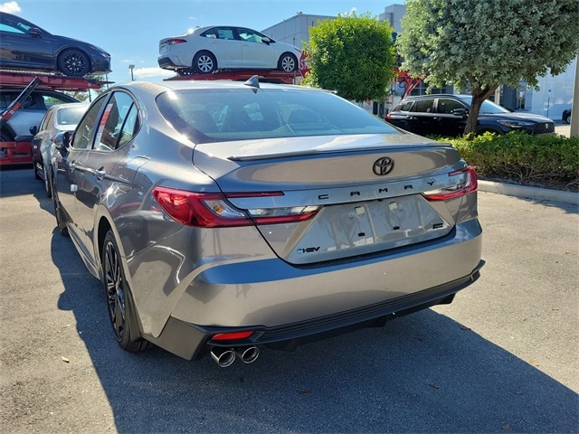 2026 Toyota Camry SE photo 3
