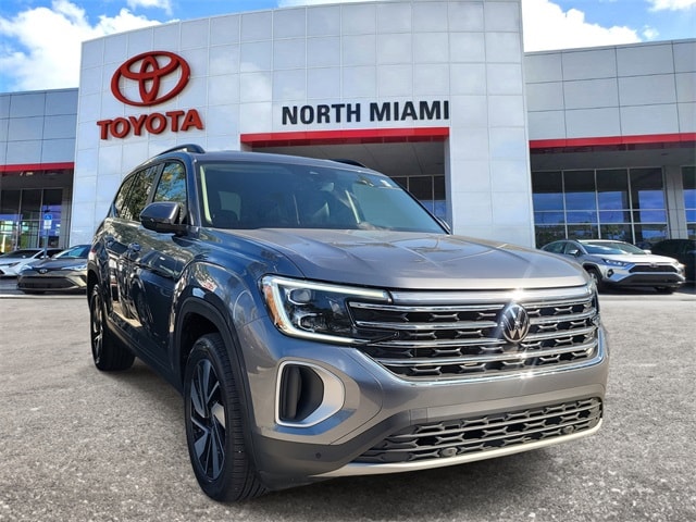 2024 Volkswagen Atlas SE w/Tech's photo