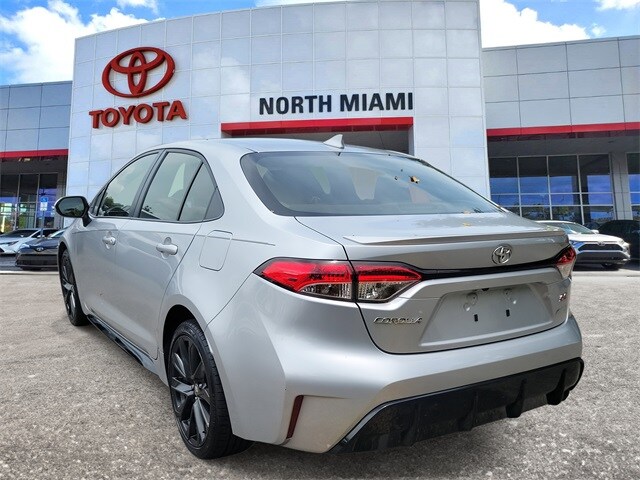 2024 Toyota Corolla SE photo 3