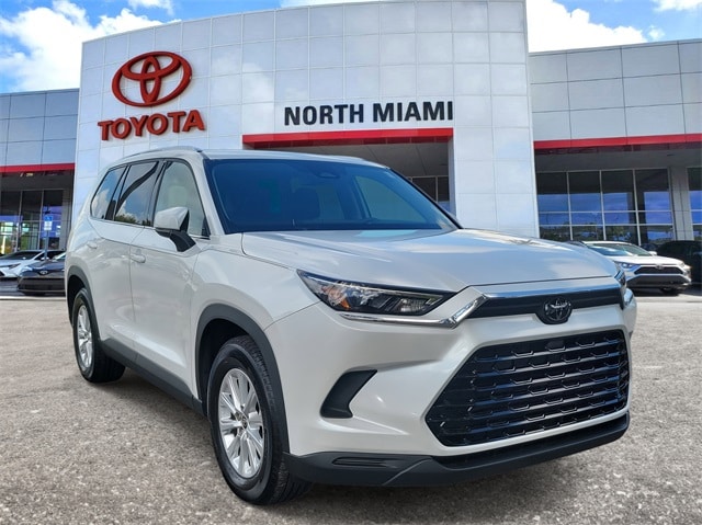 2025 Toyota Grand Highlander SUV 