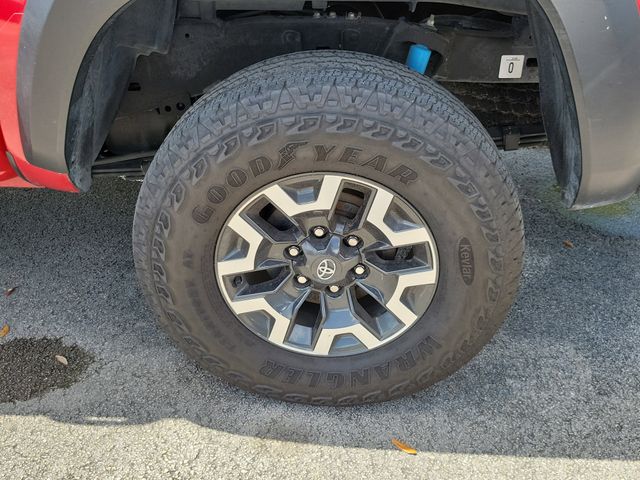 2023 Toyota Tacoma TRD Off Road - Photo 6