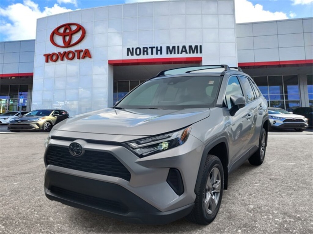 Used 2024 Toyota RAV4 XLE SUV