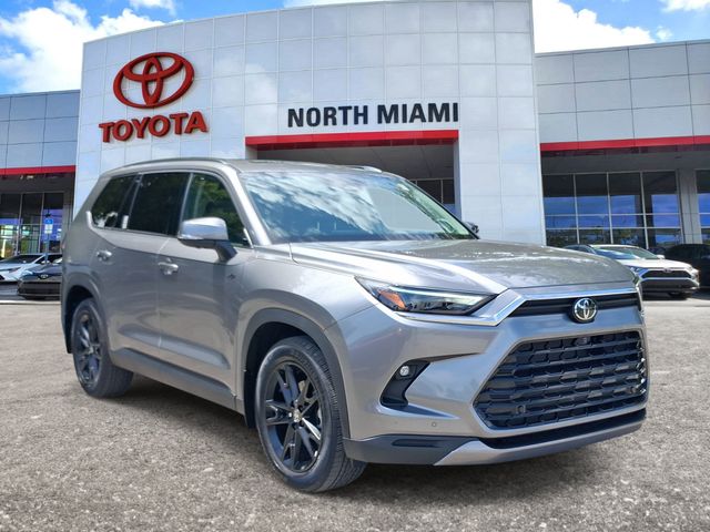 2025 Toyota Grand Highlander SUV 