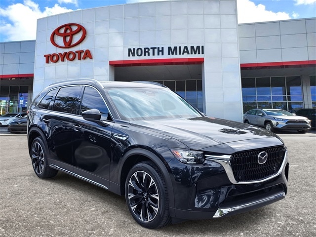 2024 Mazda CX-90 Premium Package's photo