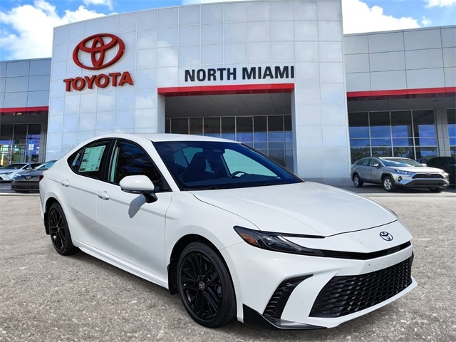 2025 Toyota Camry Sedan 
