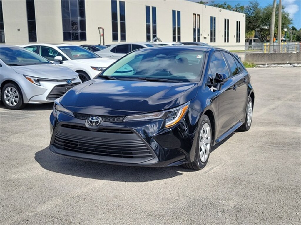 Used 2024 Toyota Corolla LE Sedan