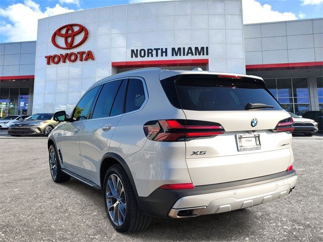 2025 Bmw X5 sDrive40i photo 2