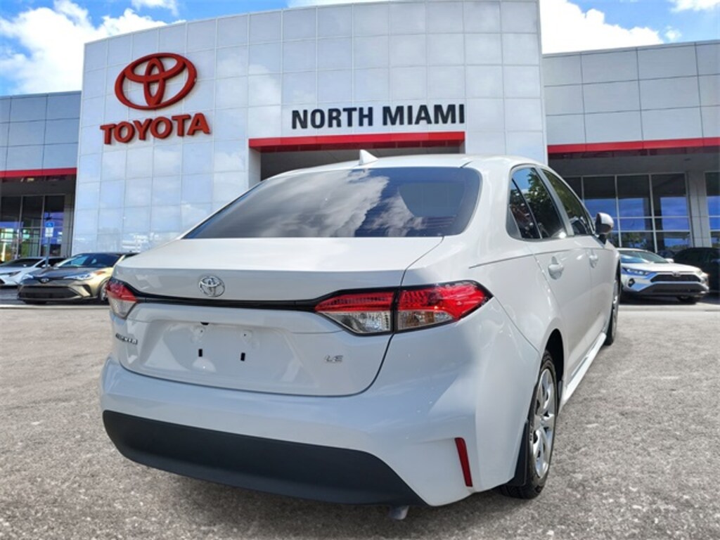 Used 2025 Toyota Corolla LE Sedan