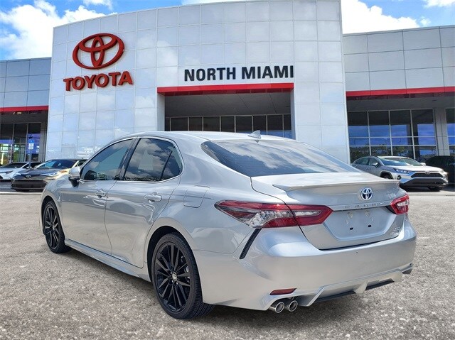 2024 Toyota Camry Hybrid XSE photo 3