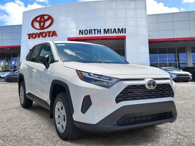 2025 Toyota RAV4 SUV 