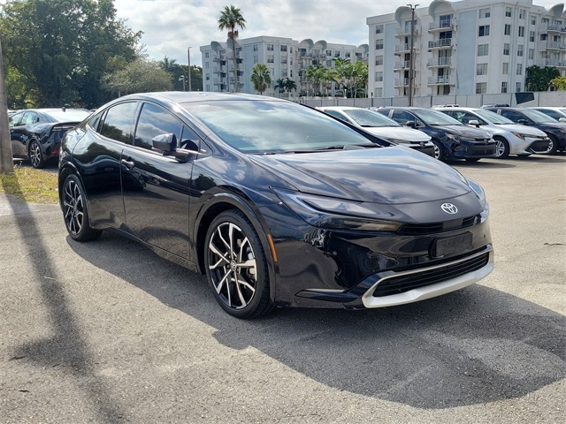 2025 Toyota Prius Plug-in Hybrid Hatchback 