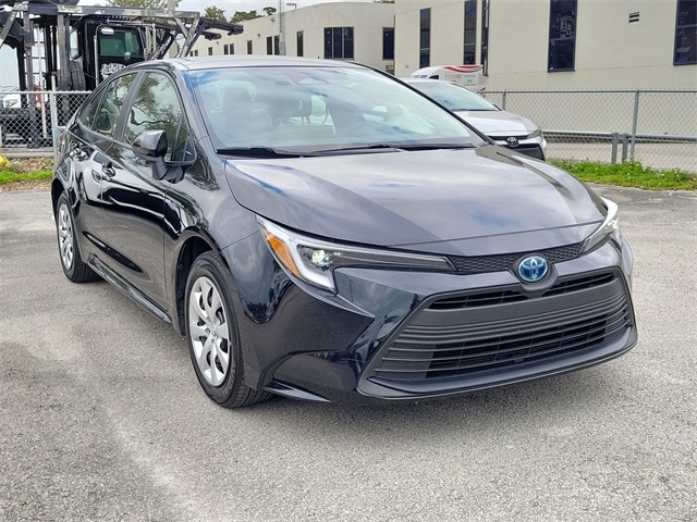 2025 Toyota Corolla Hybrid Sedan 