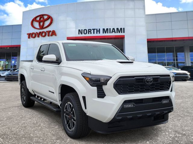 2026 Toyota Tacoma i-FORCE MAX Truck Double Cab 