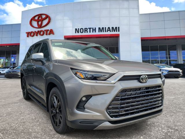 2026 Toyota Grand Highlander Hybrid SUV 