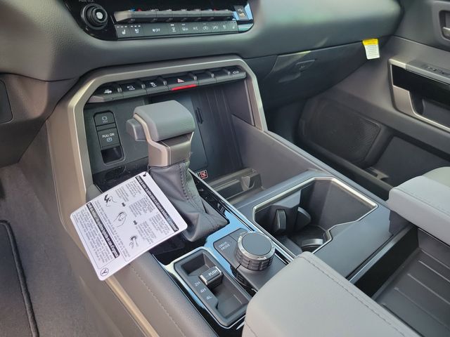 2026 Toyota Tundra Limited - Photo 12