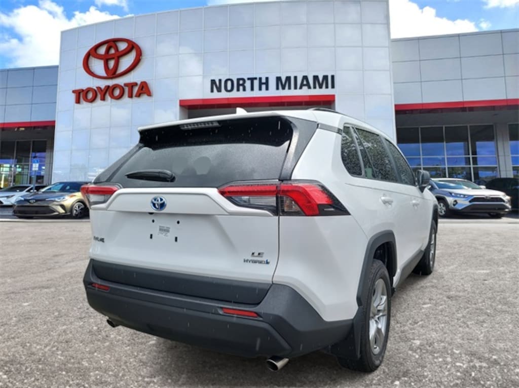 Used 2024 Toyota RAV4 Hybrid LE SUV