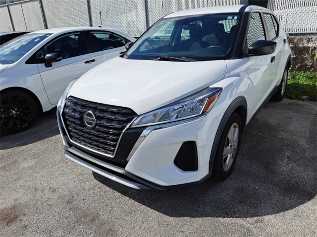 Used 2021 Nissan Kicks S SUV