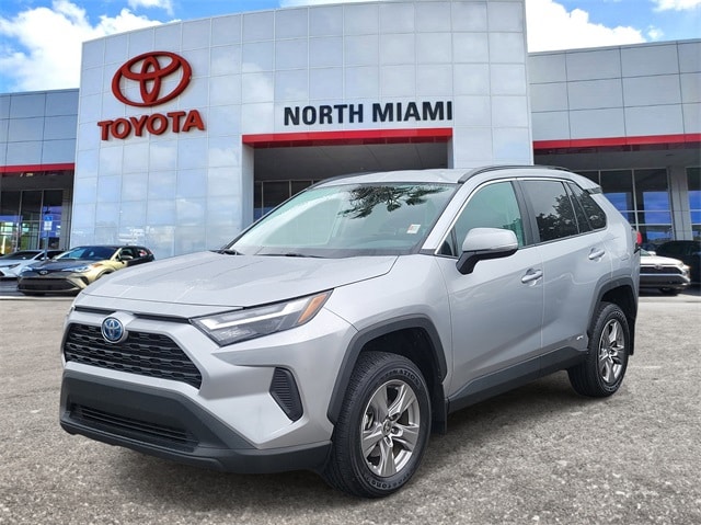 Used 2024 Toyota RAV4 LE with VIN 4T3MWRFV5RU141114 for sale in Kansas City