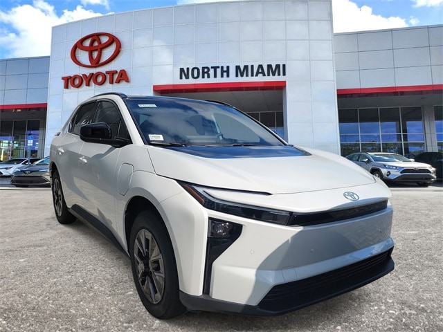 2026 Toyota bZ XLE's photo